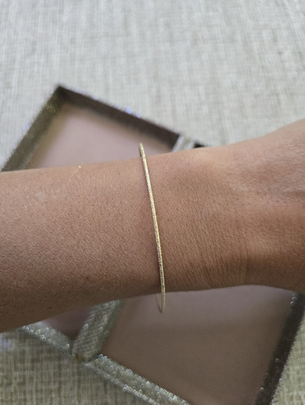 14k Yellow Gold Bangle Bracelet
